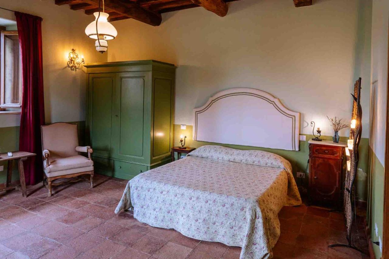Agriturismo Bio Fattoria Di Pietra Giuncarico Eksteriør billede