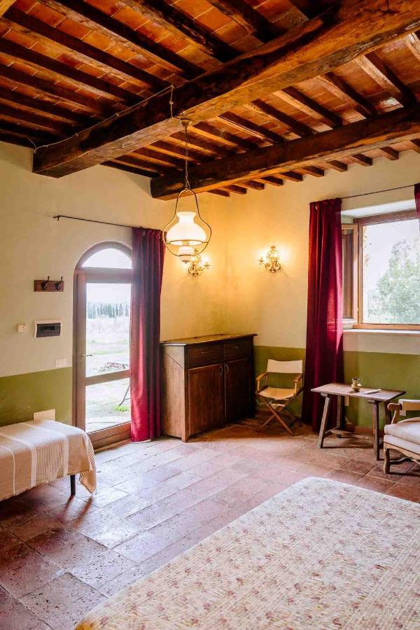 Agriturismo Bio Fattoria Di Pietra Giuncarico Eksteriør billede